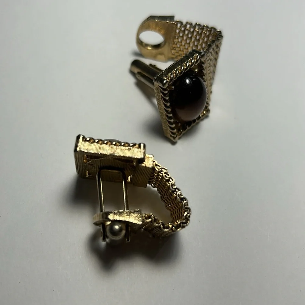 Vintage Swank Gold‎ Tone Wrap-Around Cufflinks